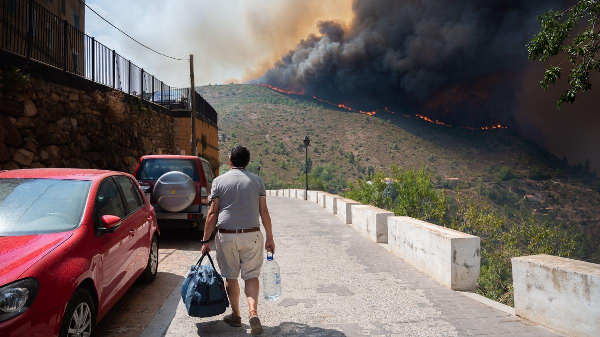 Evacuación por el incendio de Bejís