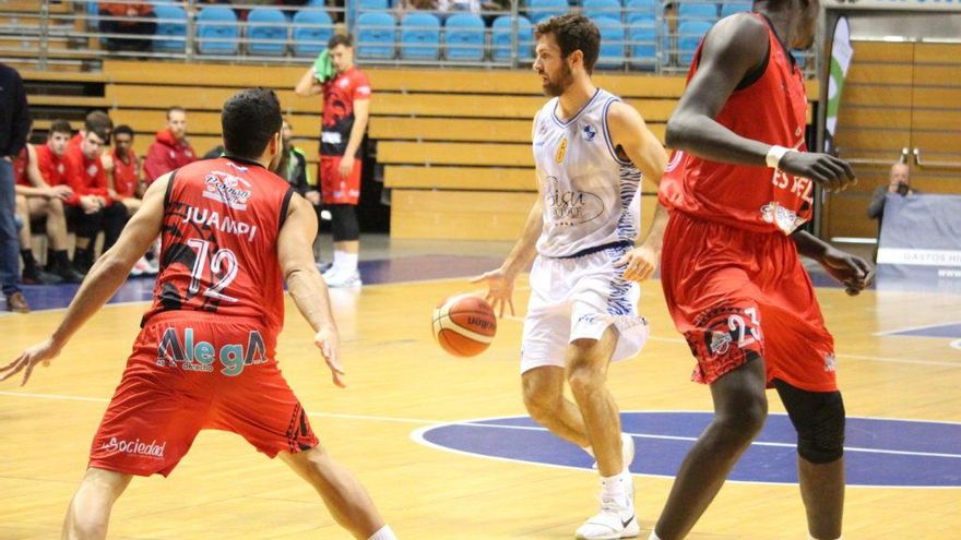 El conjunto azulón sumó una victoria muy importante en la cancha del Igualatorio Cantabria.