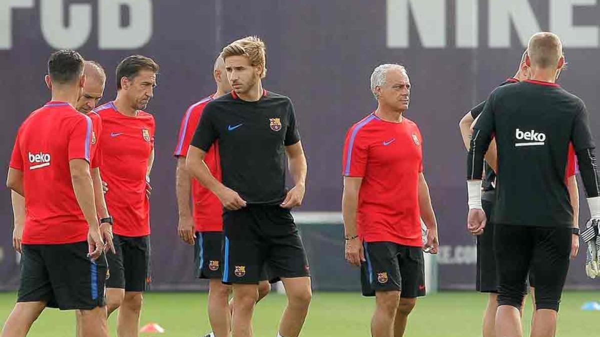 Samper espera tener oportunidades en el Barcelona