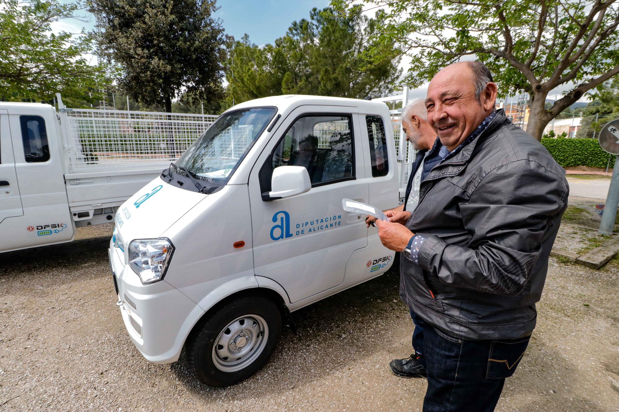 Una treintena de municipios de la provincia se suben al coche eléctrico