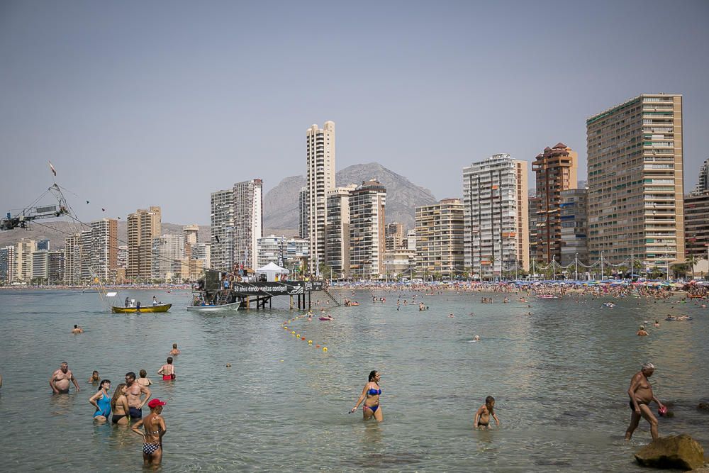 El cable-ski de Benidorm celebra su medio siglo