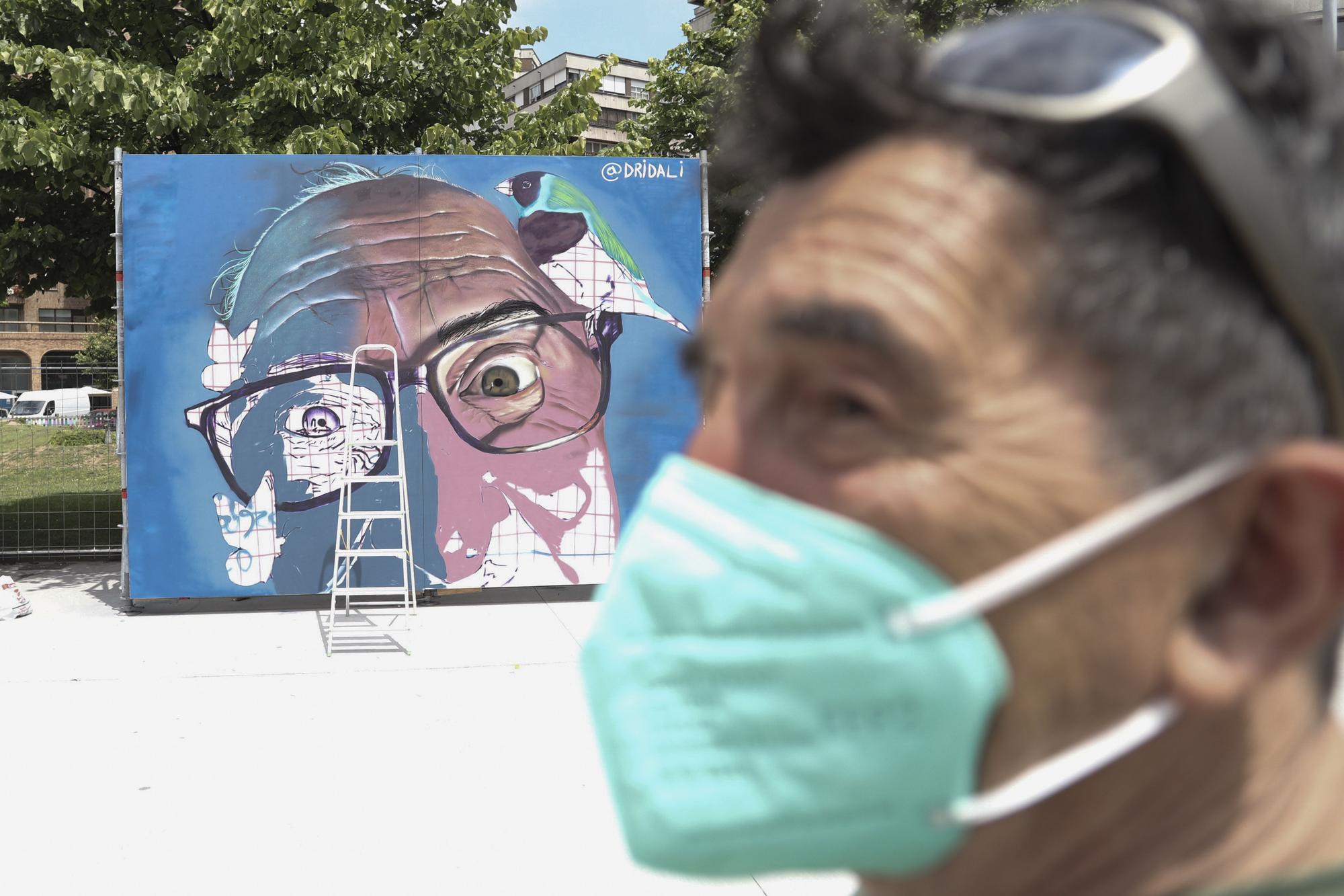 Los mejores grafiteros españoles del momento pulverizan su arte en Avilés