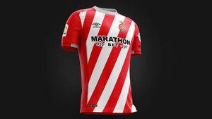 revoluci---nova-samarreta-girona-fc-20182019
