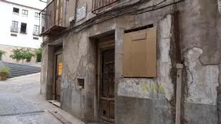 Onda licita por 1,45 millones el derribo de cuatro casas de 1900 para levantar seis viviendas para jóvenes