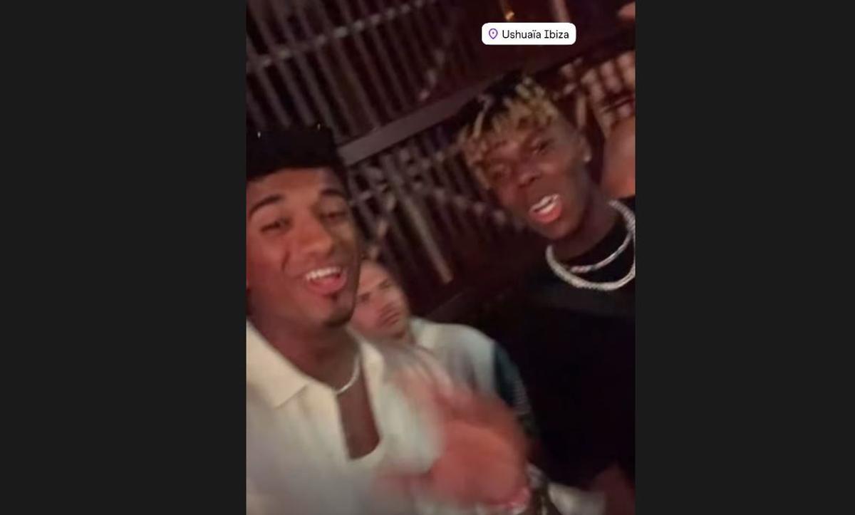 Los futbolistas Adu Ares y Nico Williams, en Ushuaïa Ibiza.