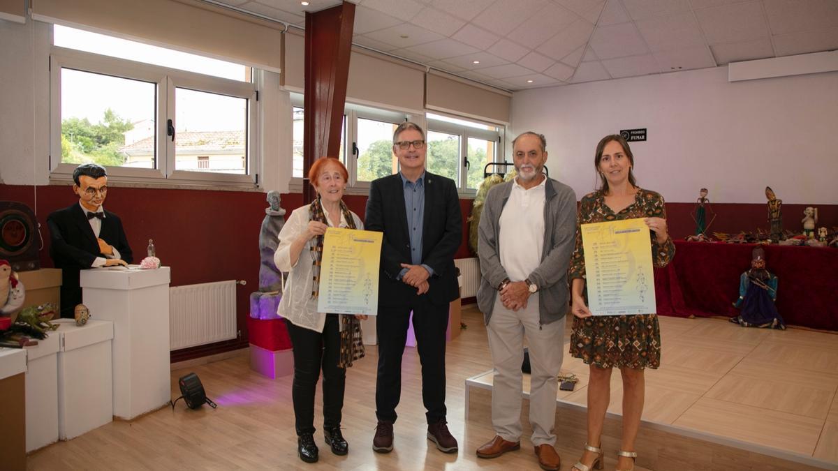 Por la izquierda, Carmen Gallo, Enrique Rodríguez Nuño, Tomás Fernández y Eulalia Vázquez.