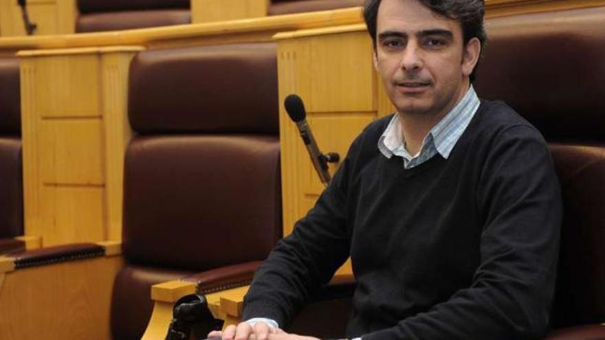 Diego Calvo, en el salón de plenos de la Diputación.