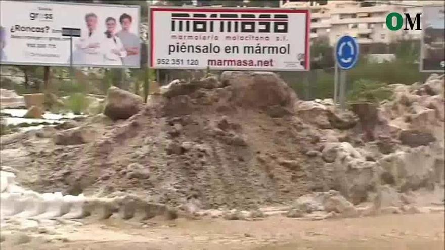 El granizo y lluvia provocan numerosos destrozos en Málaga