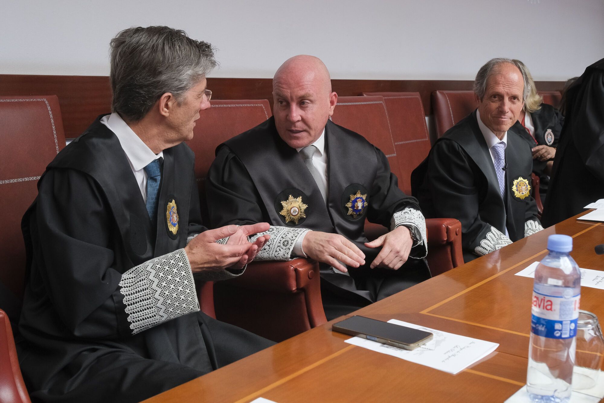 Jura de letrados y entrega de medallas al mérito profesional