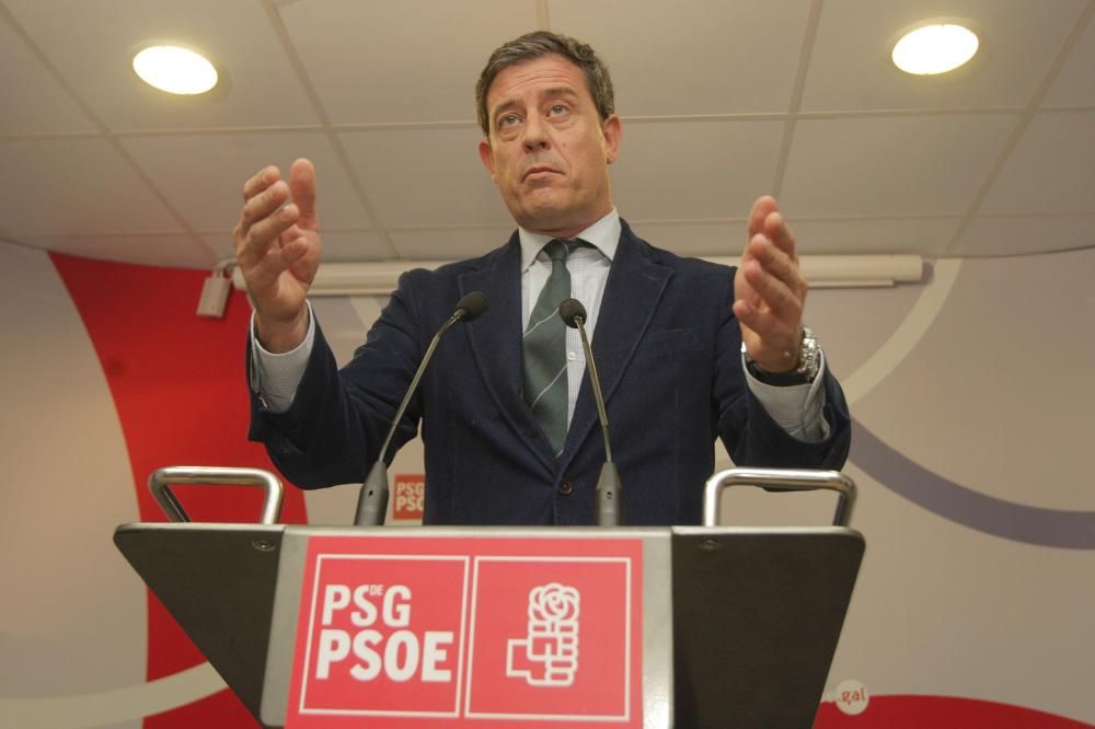 Besteiro anuncia su dimisión como líder del PSdeG