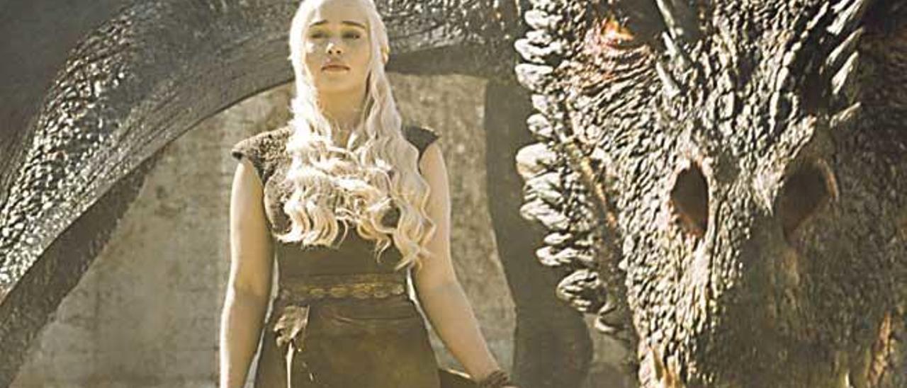 Emilia Clarke, Daenerys Targaryen en ´Juego de tronos´.