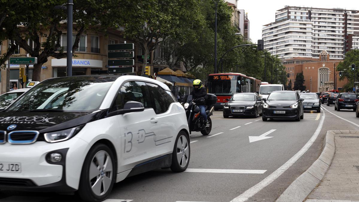 Tráfico en paseo Pamplona de Zaragoza