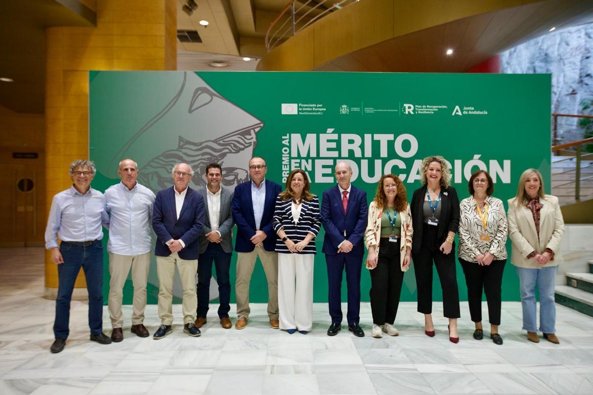 La malagueña Fernanda González, entre los profesores reconocidos por la Junta de Andalucía con el Premio al Mérito en la Educación.