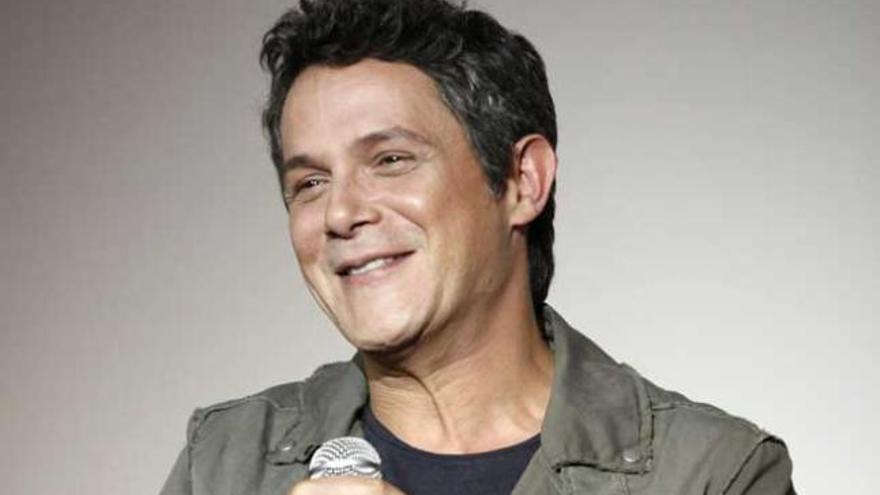 Alejandro Sanz.