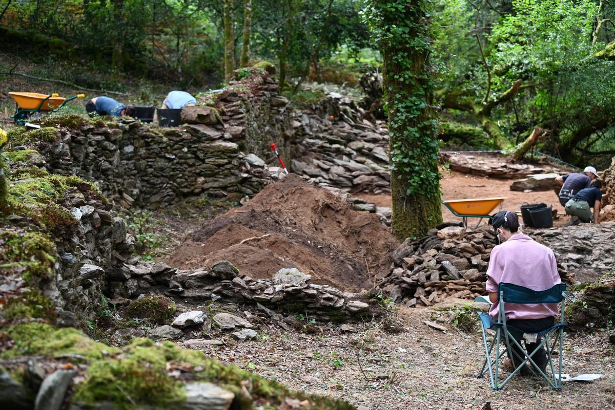 cristina incio silvaescura arqueloga soutelo de montes 2024