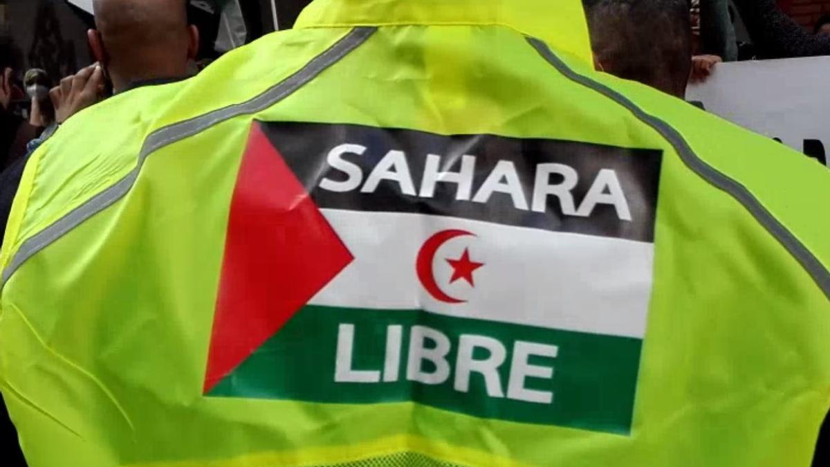 Protesta de saharauis ante el consulado de Marruecos en Las Palmas de Gran Canaria
