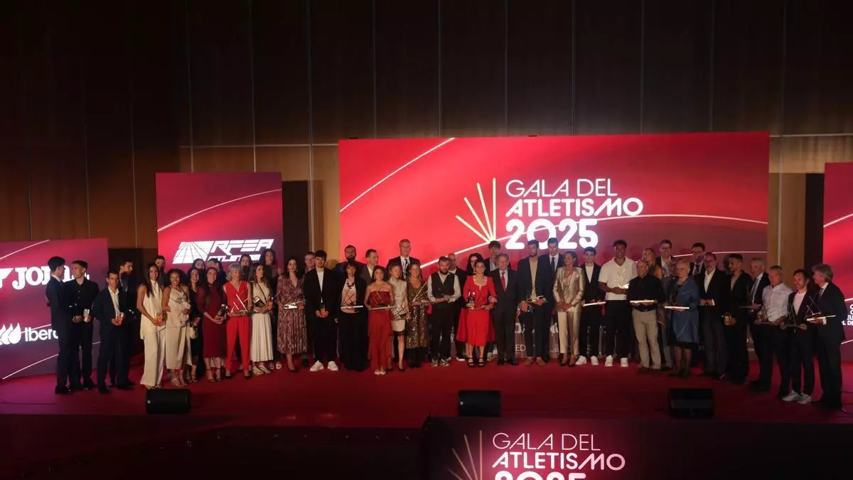 La Gala del Atletismo Español 2025 premia en Oviedo a María Pérez, Enrique Llopis y Jacinto Garzón