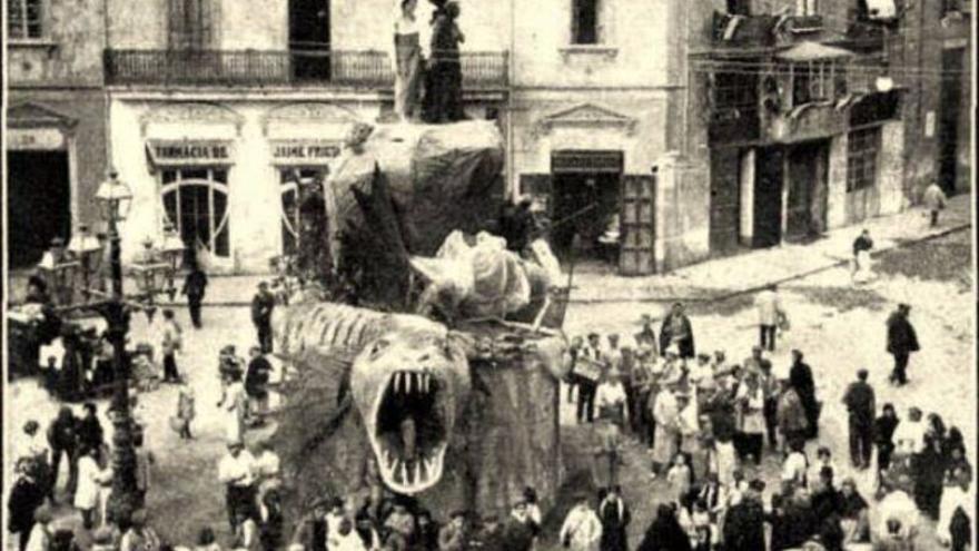 Falla Convento de 1913, ganadora no de Especial, sino de la categoría única de la ciudad.