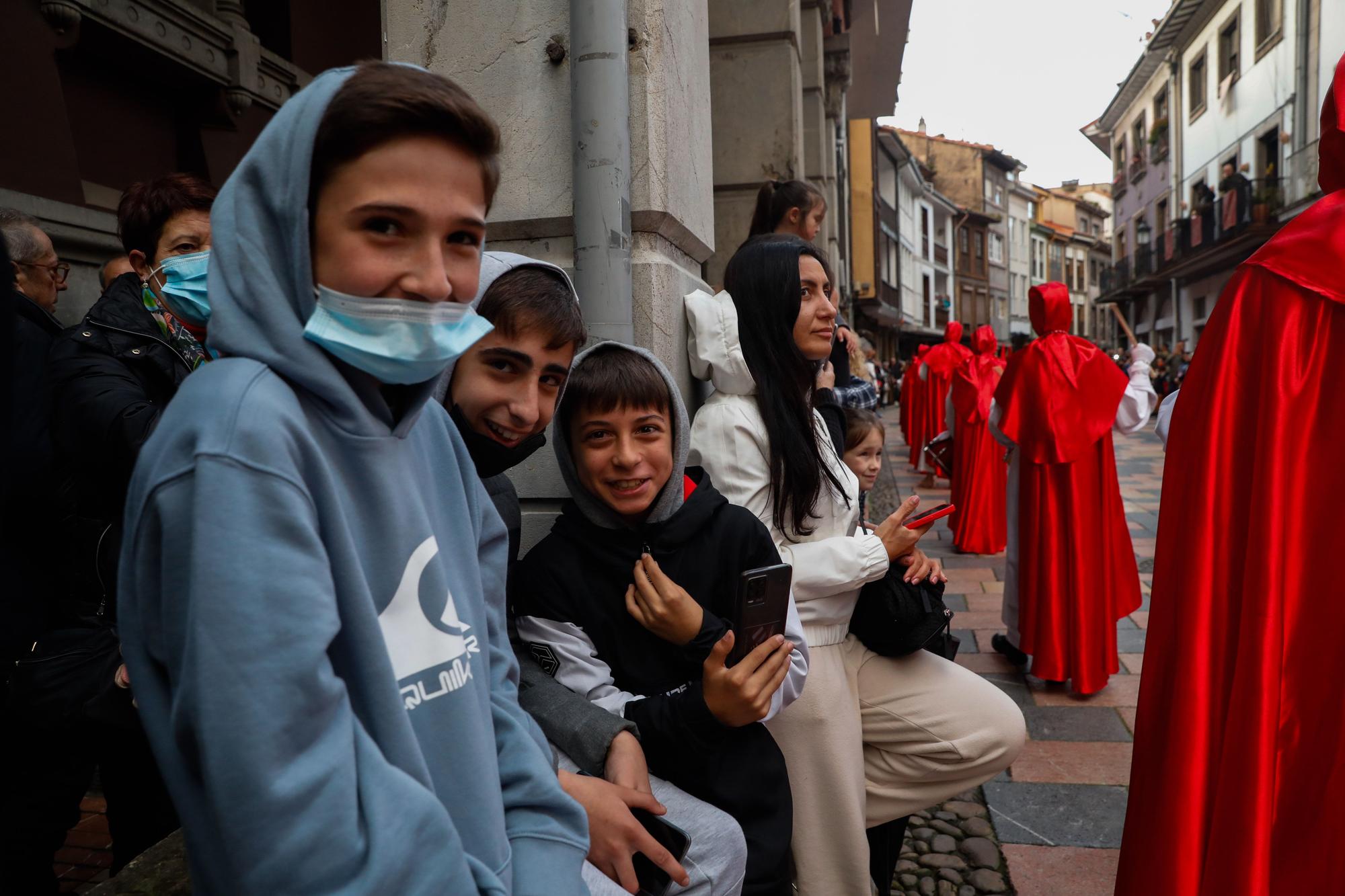 Jubiloso reencuentro con San Pedro en Avilés