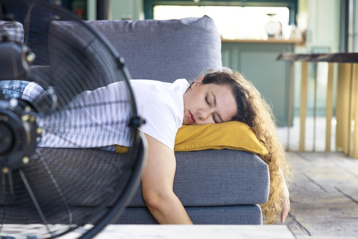 Dormir con calor.