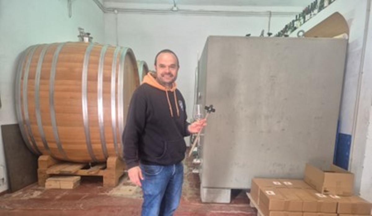 Roberto Santana en uno de los momentos de la visita.