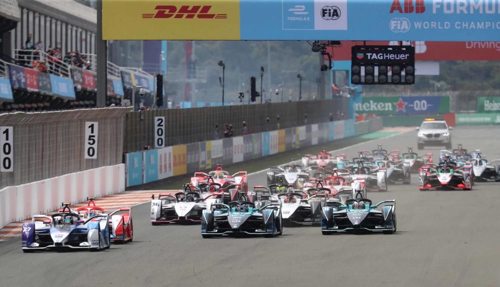 Domingo de carreras en Cheste con la Formula E