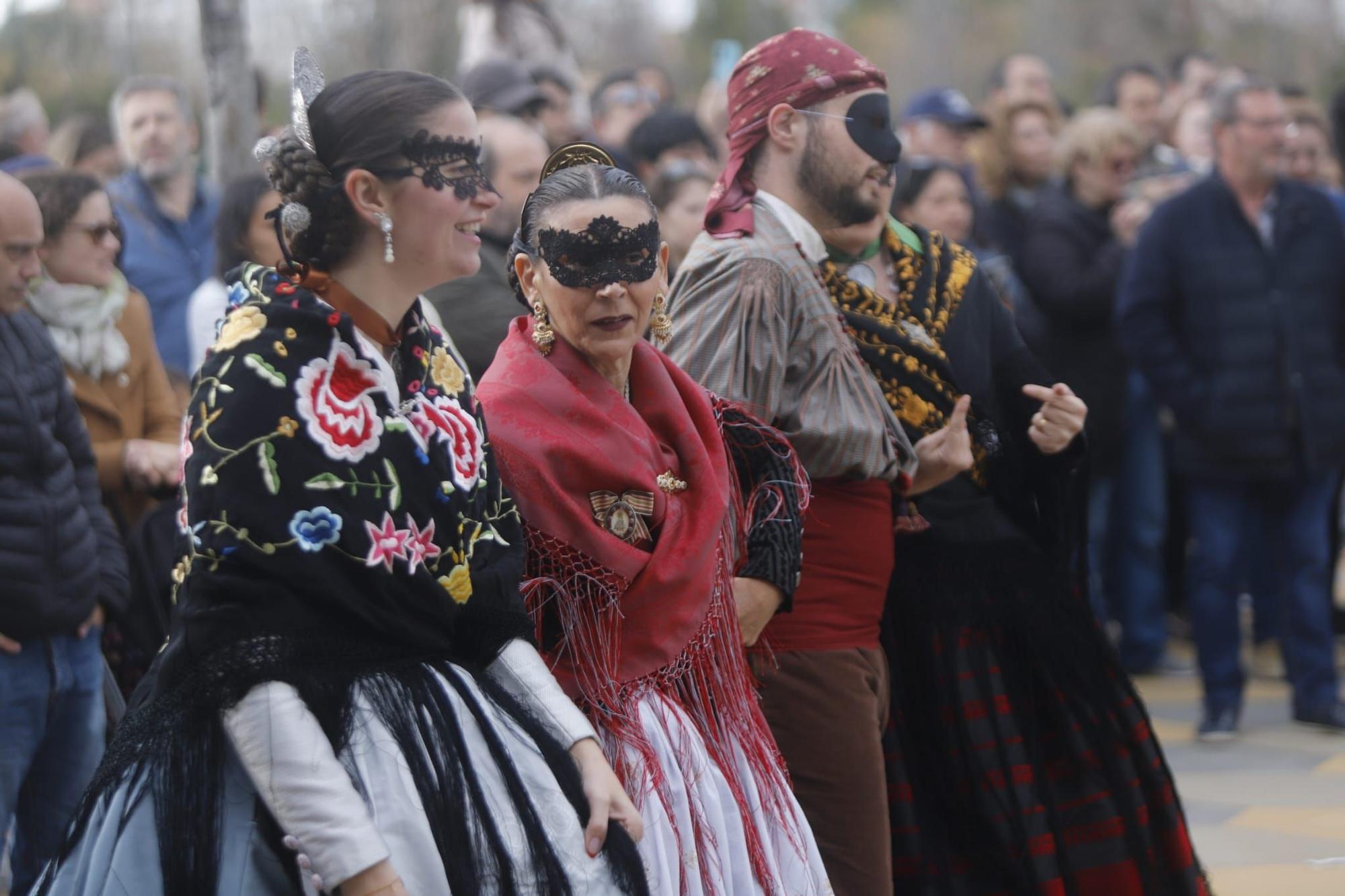 Russafa revive su centenario Carnaval en Parc Central