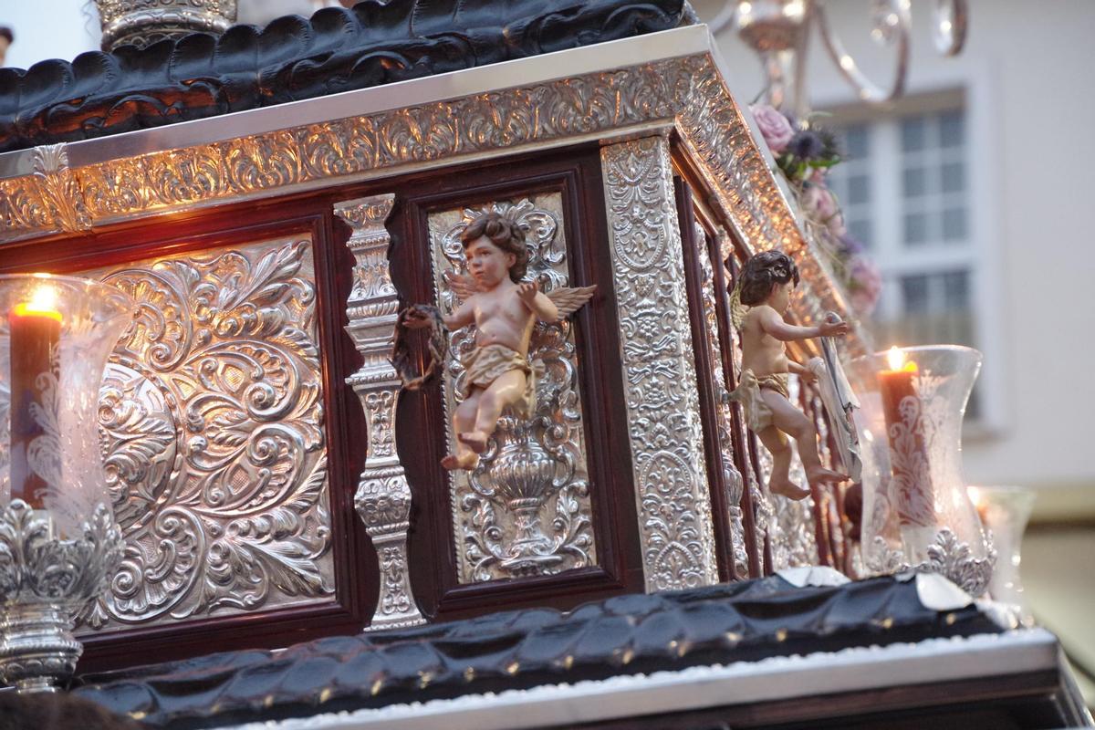 Procesión de Jesús Nazareno de la Llaga en el Hombro, en imágenes