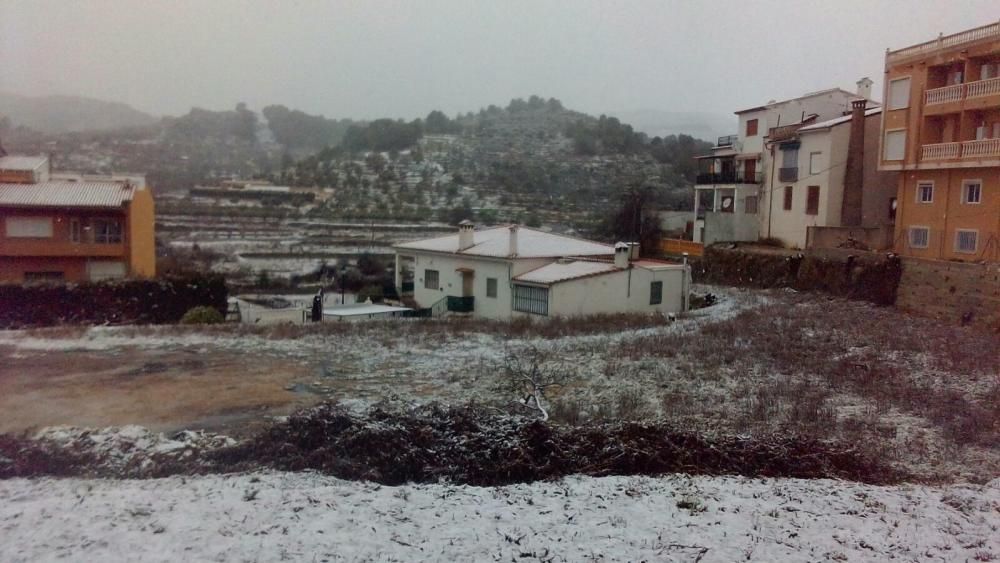 Nieve en la Vall d'Alcalà.