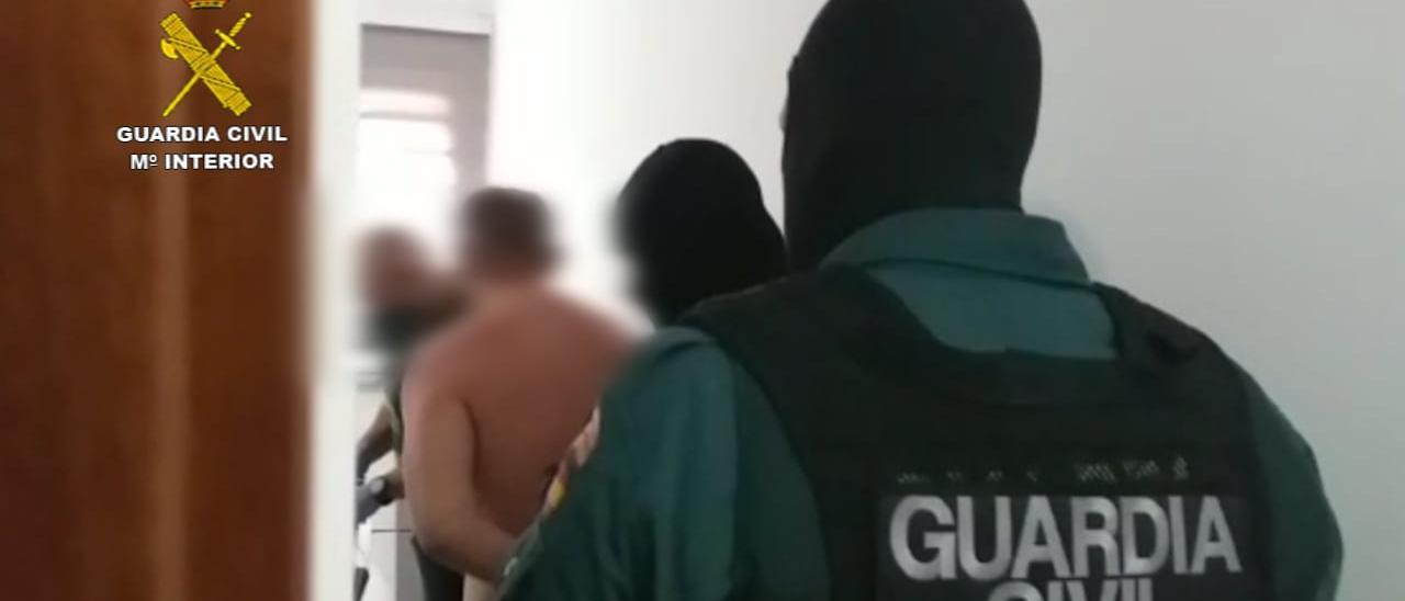 Operación 'Daravica' de la Guardia Civil en Gran Canaria y Tenerife en la que se desarticuló una banda que robaba en locales comerciales e industriales