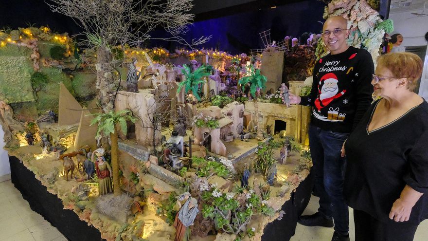 Una medalla de oro y 250 figuras: así es la historia del belén de Guanarteme