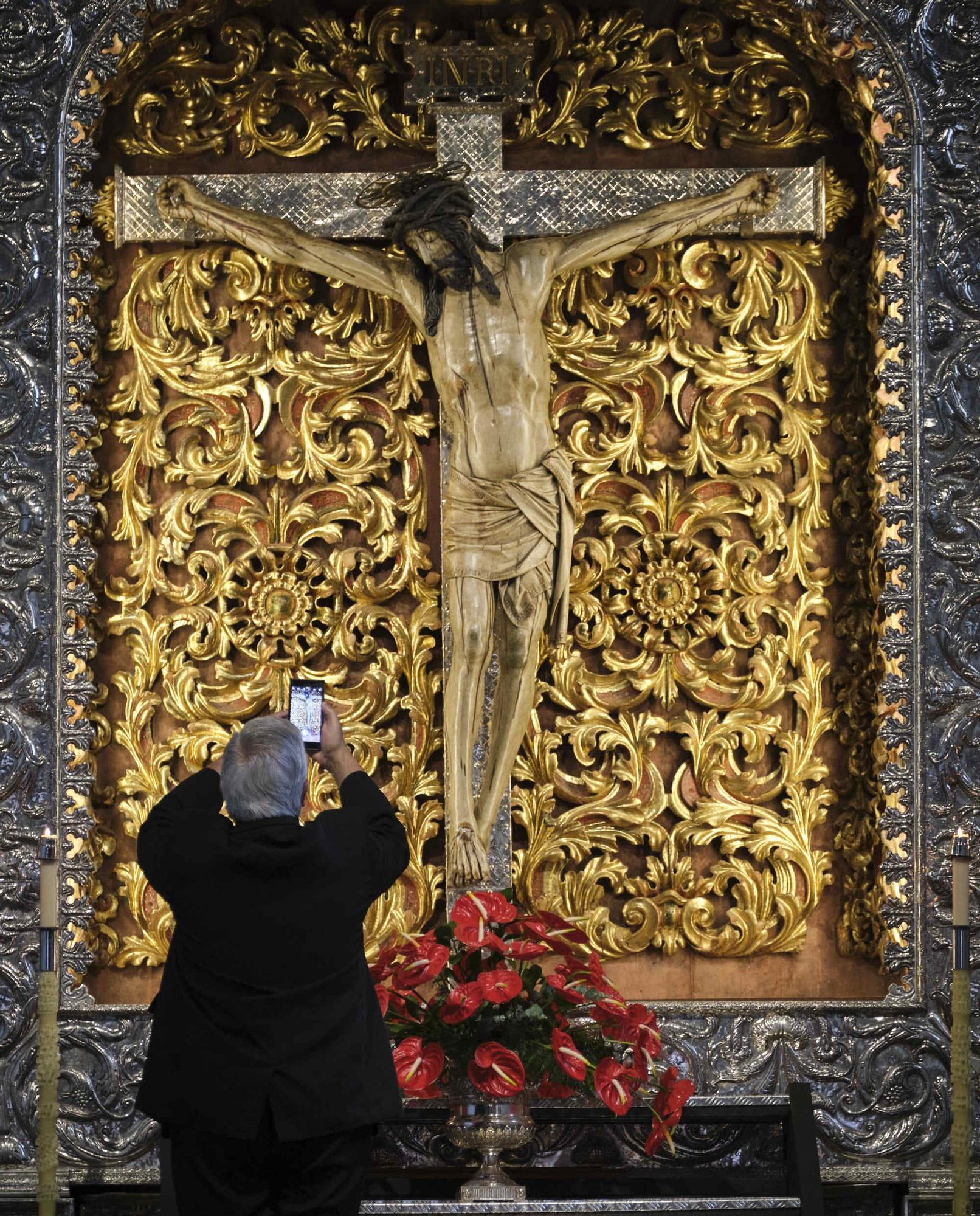 Descendimiento del Cristo de La Laguna