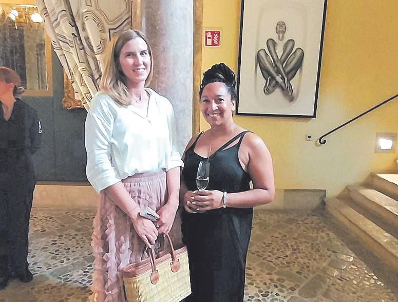 Imagen Mary Rauhut y Roxane Auger- Can Salas Gallery.jpg