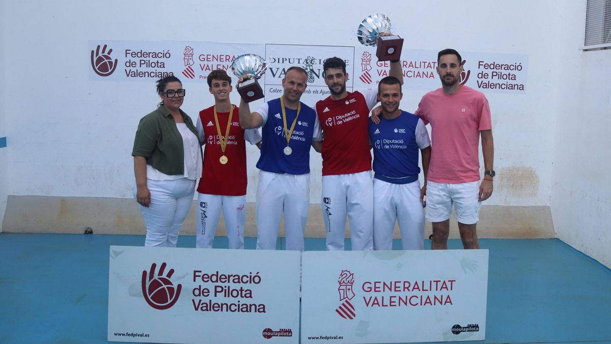 Óscar CPV Montserrat superà a Adrián CPV Borbotó al carrer d'Almenara