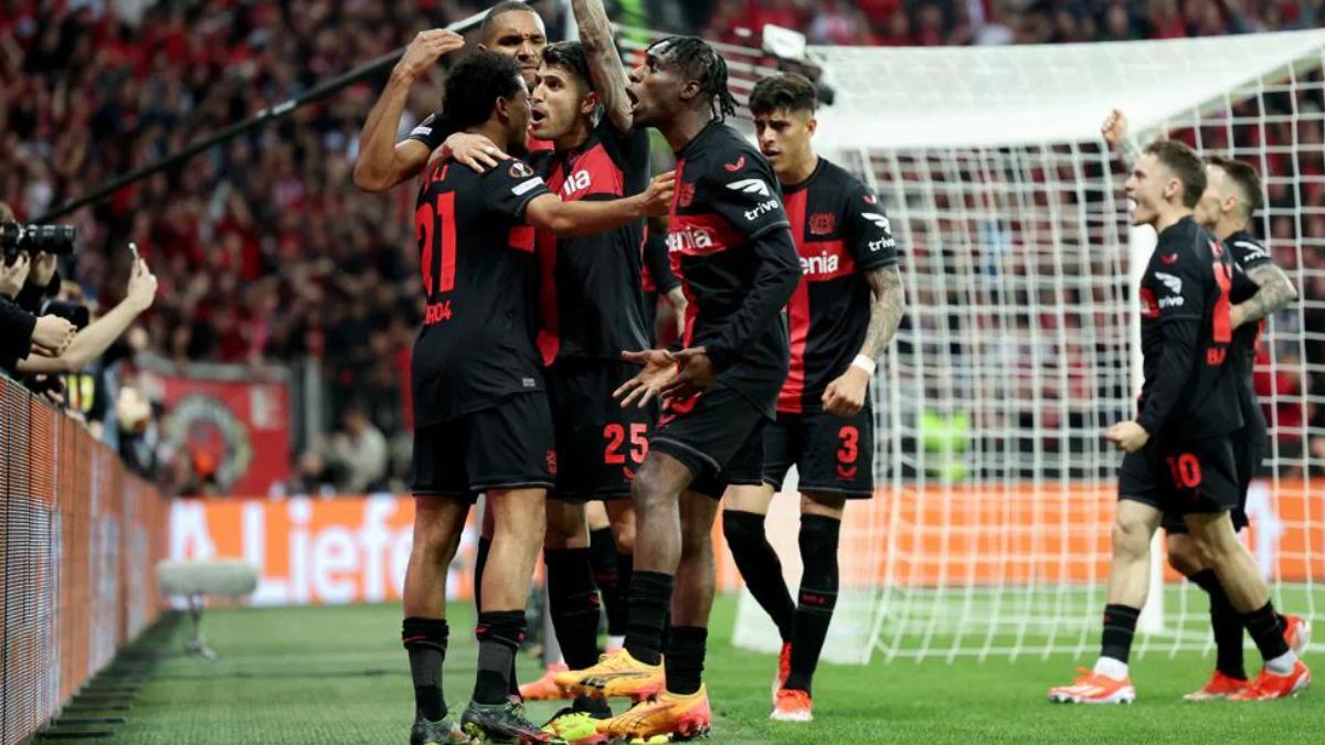 Resumen, goles y highlights del Leverkusen 2 - 2 Roma de la vuelta de  semifinales de la Europa League