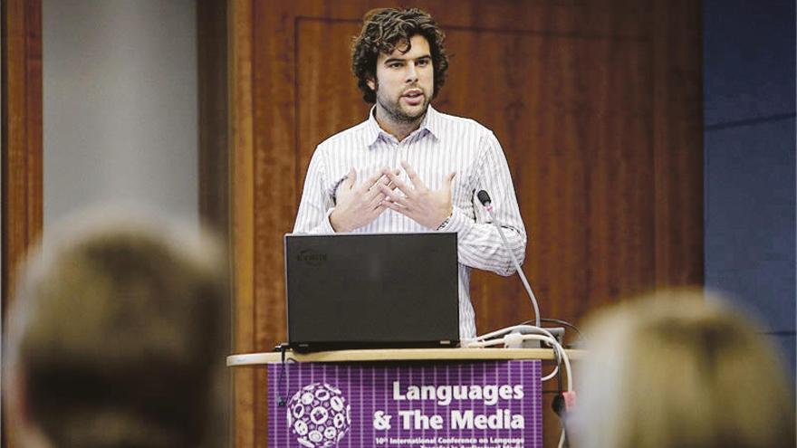 El investigador Pablo Romero, en una conferencia. // FdV