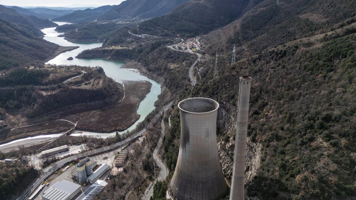 Cercs exige desmantelar y descontaminar el "cadáver" de la antigua central térmica