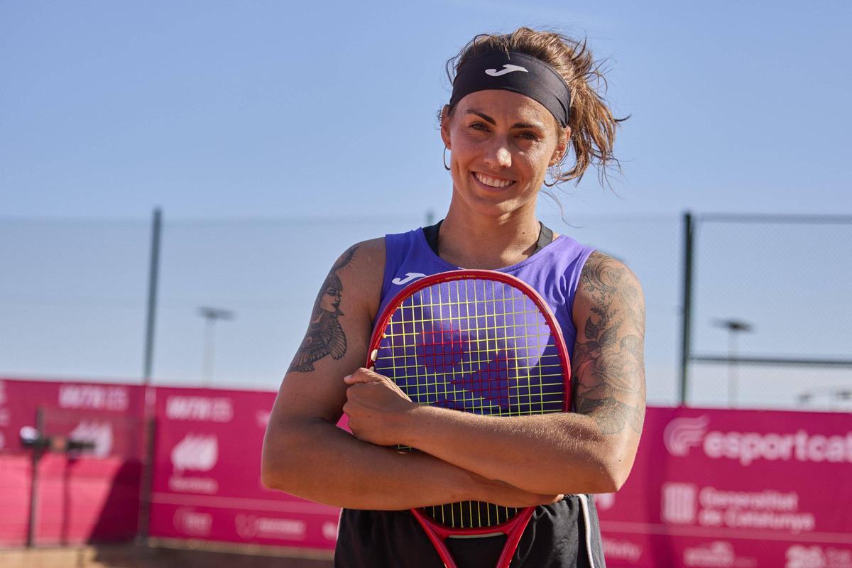 Aliona Bolsova, en las pistas del Club Tennis la Bisbal.