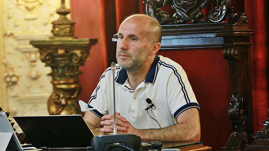Jácome no recurrirá el auto judicial y la oposición se pregunta: "¿Qué hará el PP?" - Vimarsana News