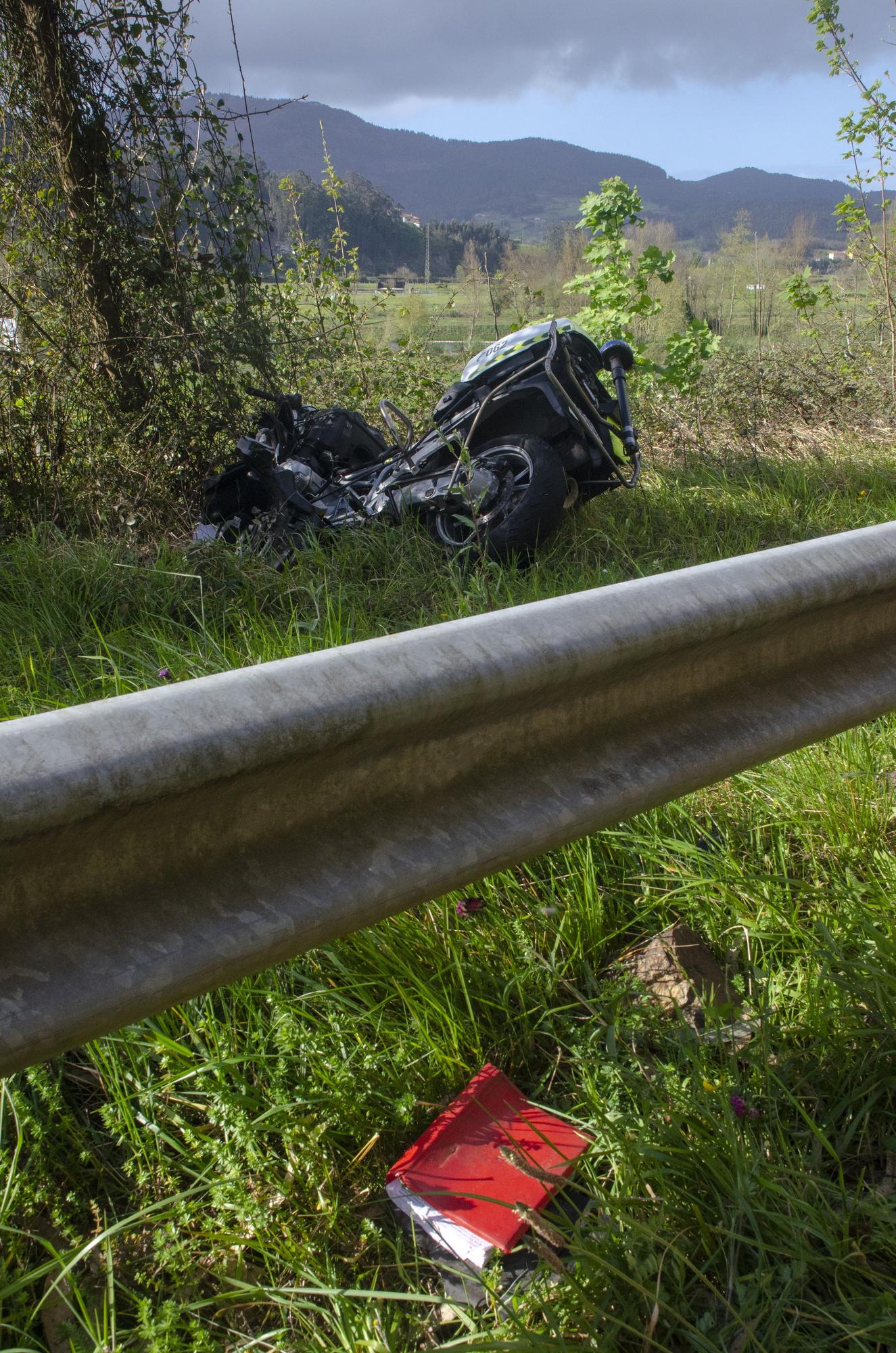 Tragedia en una carrera ciclista en Pravia: un hombre irrumpe con un coche robado y mata a un guardia civil tras arrollarlo