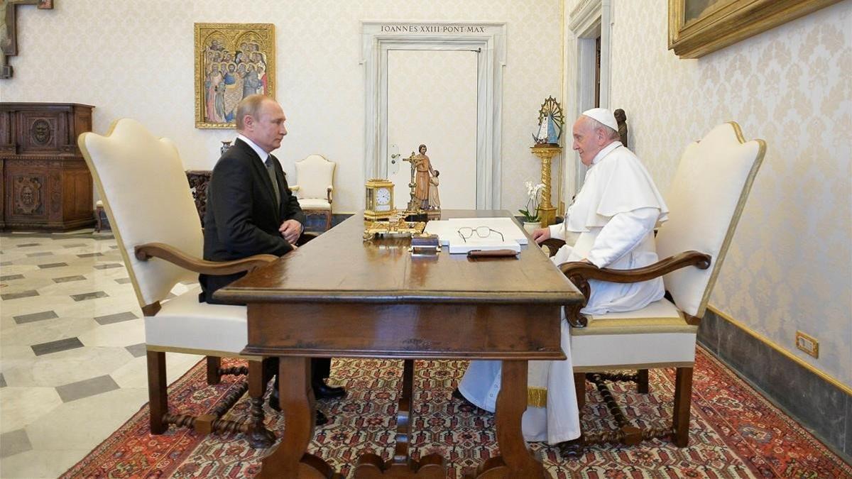 El Papa y Putin, en el Vaticano.