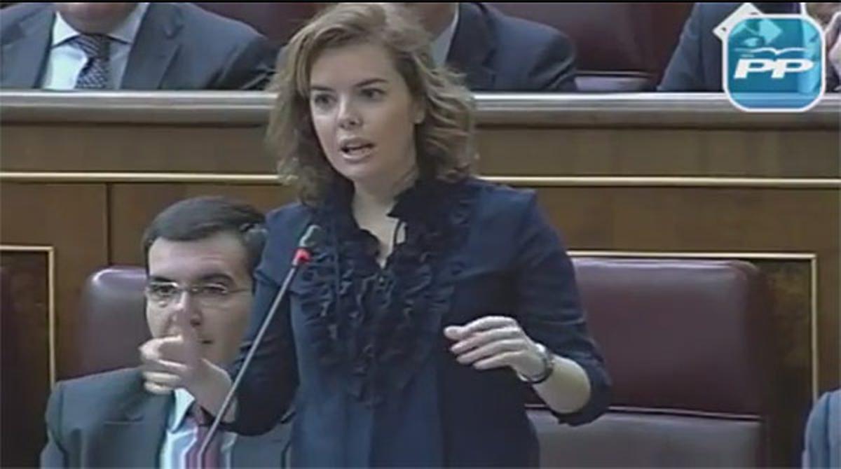 Soraya Sáenz de Santamaria, en el 2011: Que el paro baja en mayo ya lo sabemos todos