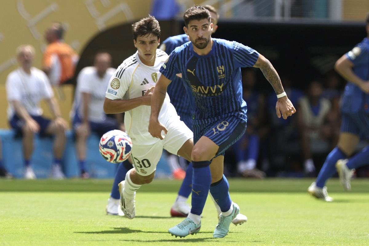 Gonzalo García y Rúben NevesEn el duelo entre el Real Madrid y el Al Hilal en el Mundial de Clubes de 2025