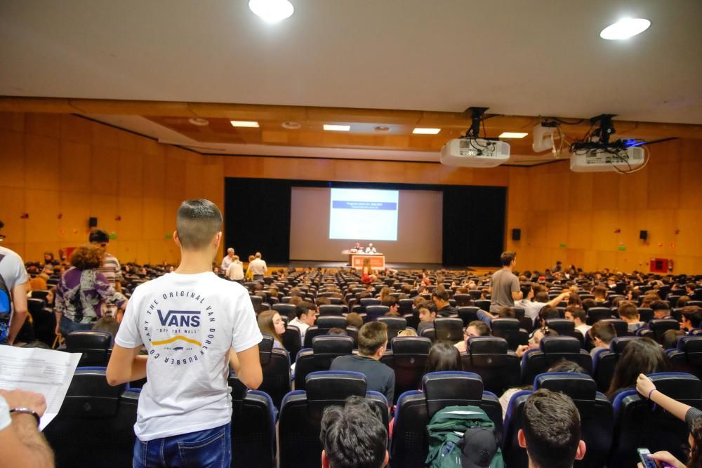 Alumnos de Bachillerato en la Universidad