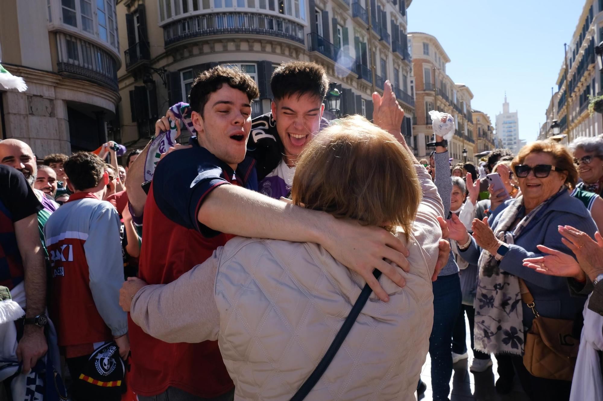 Las aficiones de la Copa del Rey tomaron el Centro este sábado, antes de las semifinales