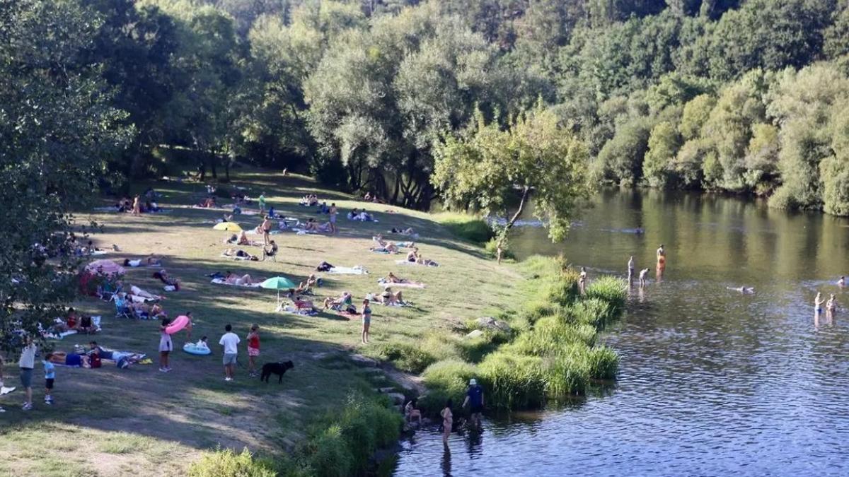 Zona de A Praíña, en A Estrada, en cuyo entorno se levantará el complejo turístico