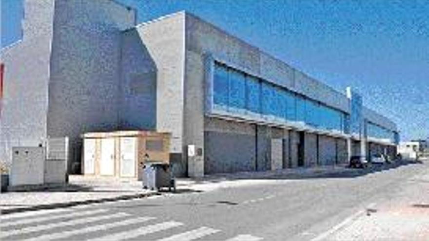 La alcaldesa de Catarroja pide a un edil de su grupo los 38.000 euros que debe de IBI