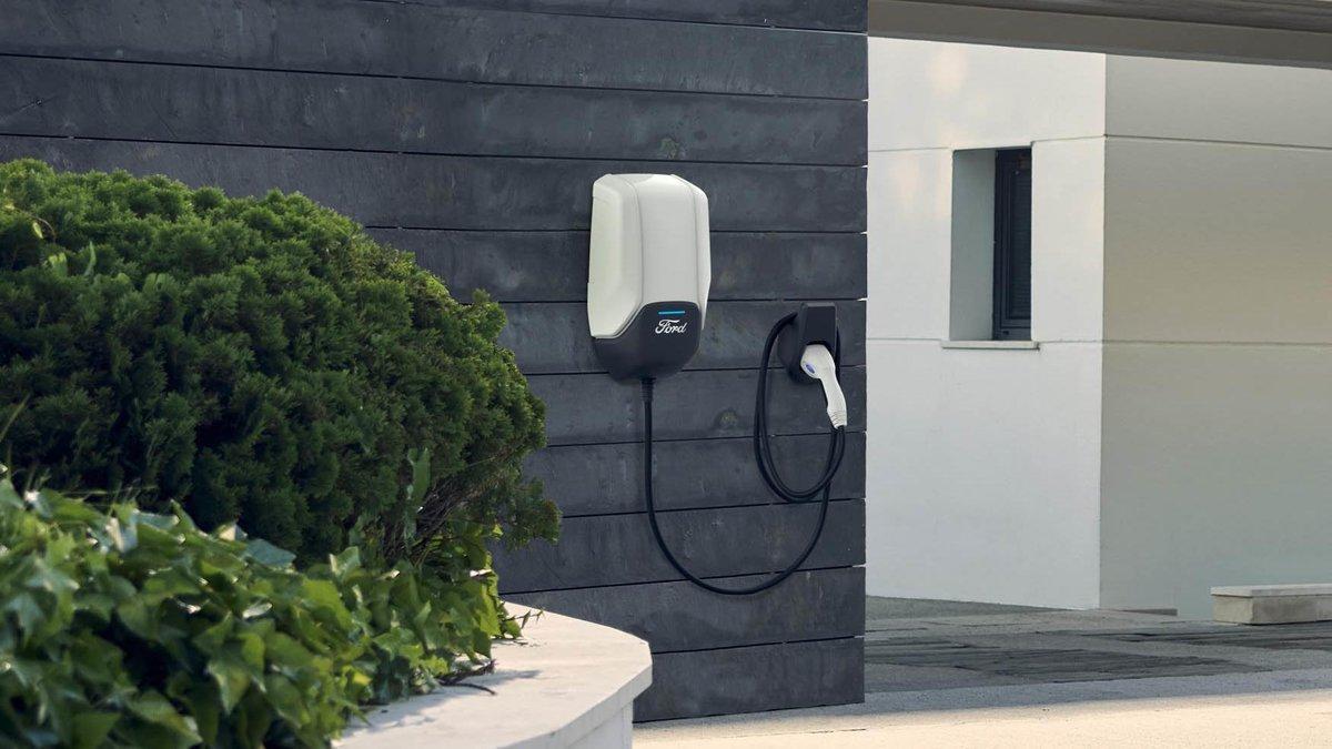 Nuevo cargador Ford Connected Wallbox.