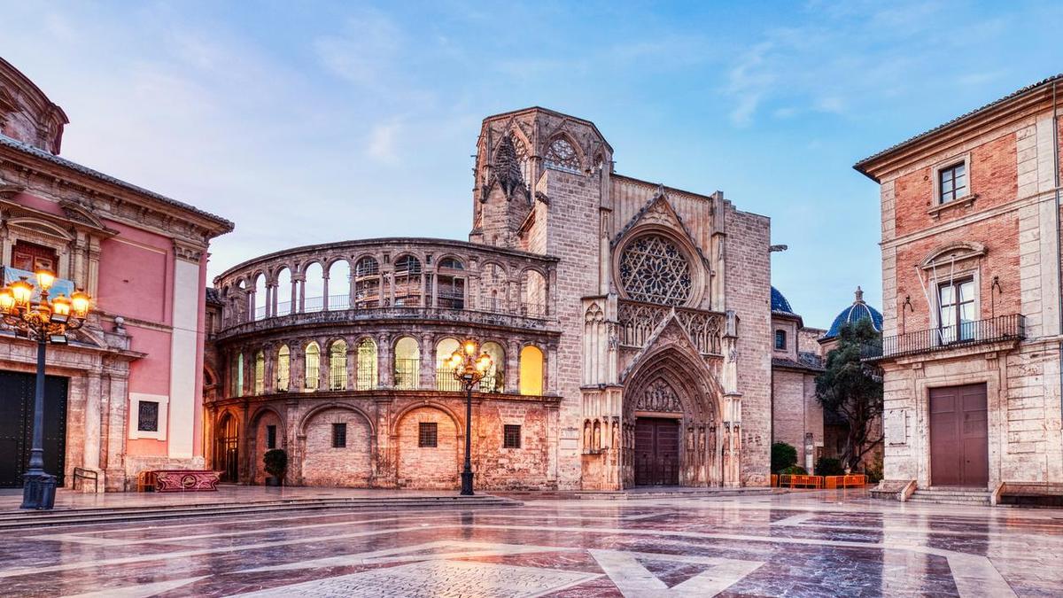 Bajo un edificio donde se daba limosna a los pobres, se esconde el mayor tesoro de Valencia