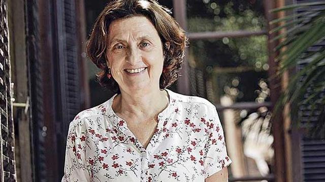 Fina Santiago defiende que con el dinero de la ecotasa se deben construir residencias.